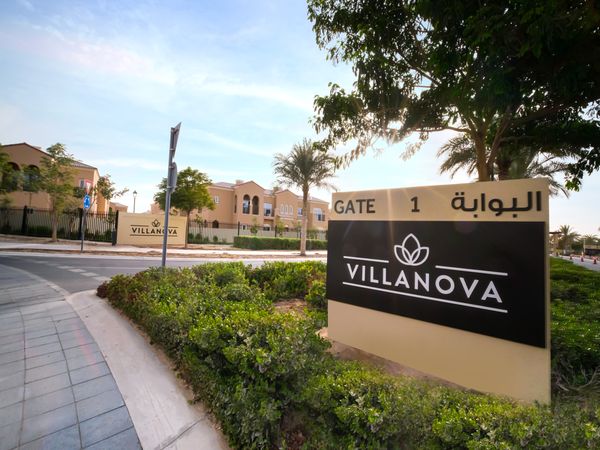 Villanova, Dubailand